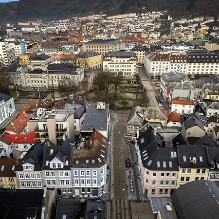 Apartmán Dinbnb L 250m From Citycenter L Fireplace L Sleeps 6 L 24i7 Check In