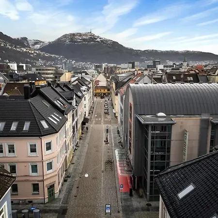 Dinbnb L 250m From Citycenter L Fireplace L Sleeps 6 L 24i7 Check In Apartment *