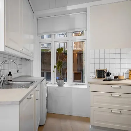 Dinbnb L 250m From Citycenter L Fireplace L Sleeps 6 L 24i7 Check In * Bergen