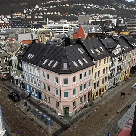 Apartment Dinbnb L 250m From Citycenter L Fireplace L Sleeps 6 L 24i7 Check In Bergen