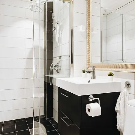 Dinbnb L 250m From Citycenter L Fireplace L Sleeps 6 L 24i7 Check In * Bergen