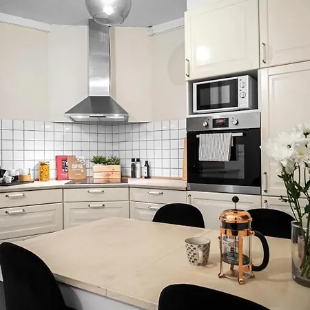 Dinbnb L 250m From Citycenter L Fireplace L Sleeps 6 L 24i7 Check In * Bergen